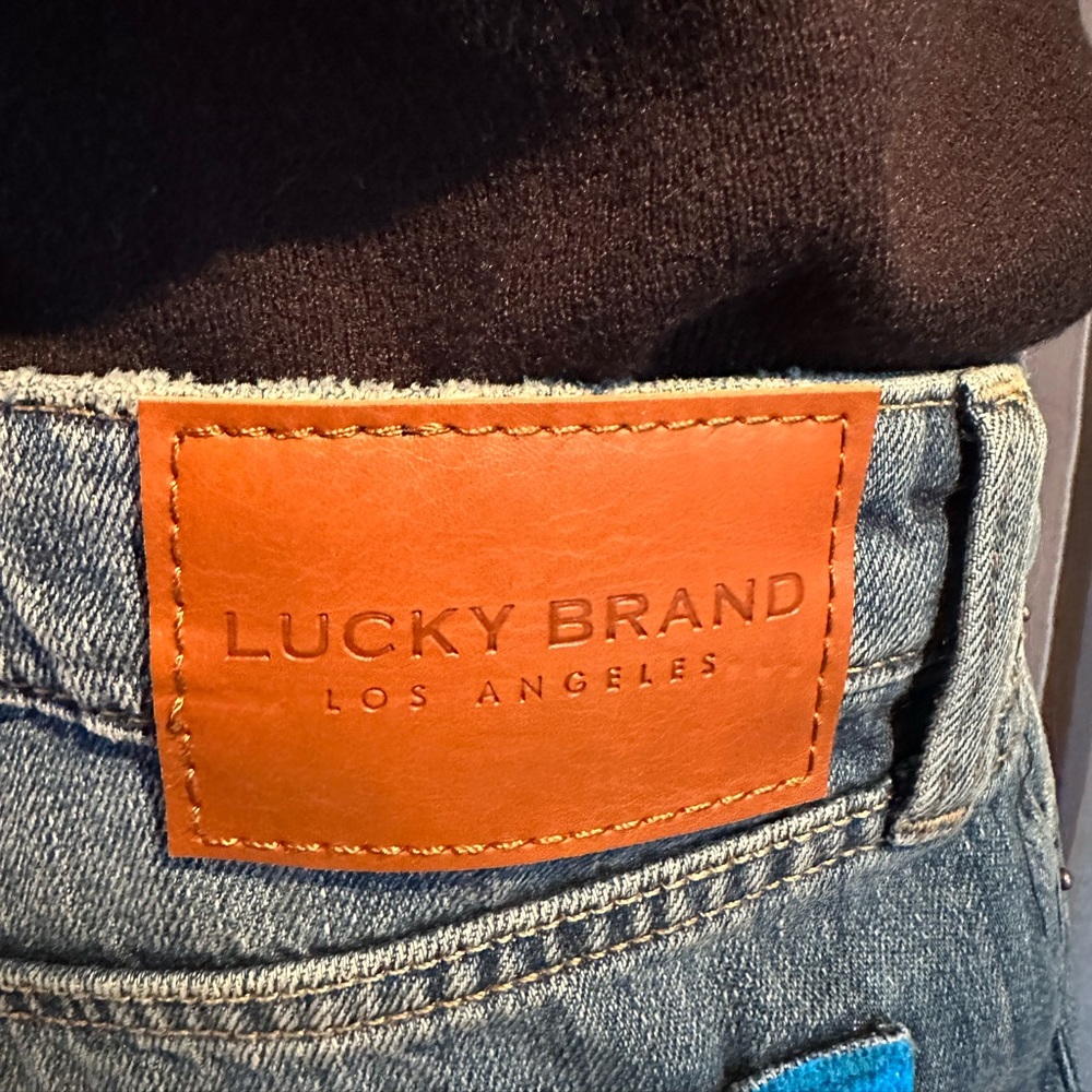 DIY Jean Short - Picture 4 of 7